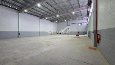 Depósito-Galpão, 726 m² - Foto 2