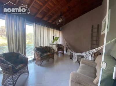 Casa, 5 quartos, 210 m² - Foto 2