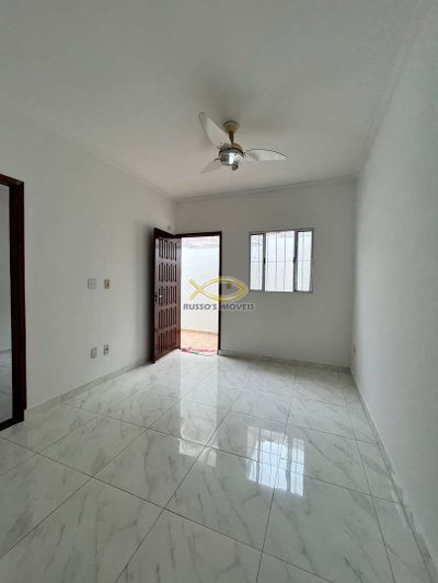 Casa, 2 quartos, 42 m² - Foto 1