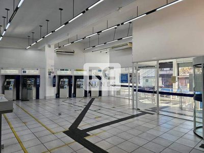 Loja-Salão, 825 m² - Foto 1