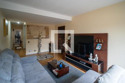 Casa, 3 quartos, 200 m² - Foto 3