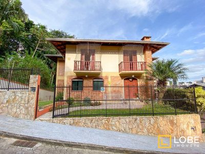 Casa, 4 quartos, 357 m² - Foto 3