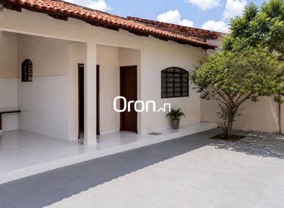 Casa, 2 quartos, 211 m² - Foto 1