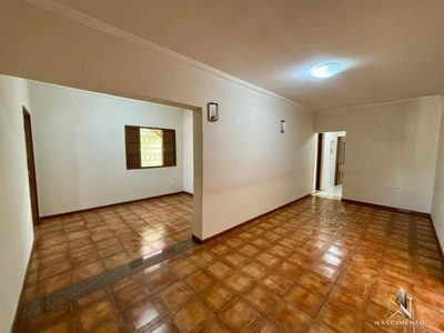 Casa, 4 quartos, 250 m² - Foto 4