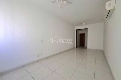 Apartamento, 1 quarto, 29 m² - Foto 4