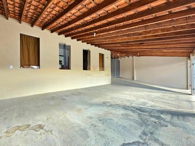 Casa, 3 quartos, 256 m² - Foto 2