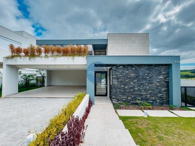 Sobrado, 4 quartos, 556 m² - Foto 1