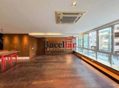Apartamento, 3 quartos, 173 m² - Foto 1