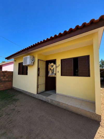 Casa, 2 quartos, 42 m² - Foto 1
