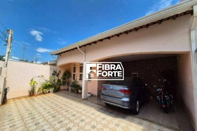 Casa, 4 quartos, 230 m² - Foto 1