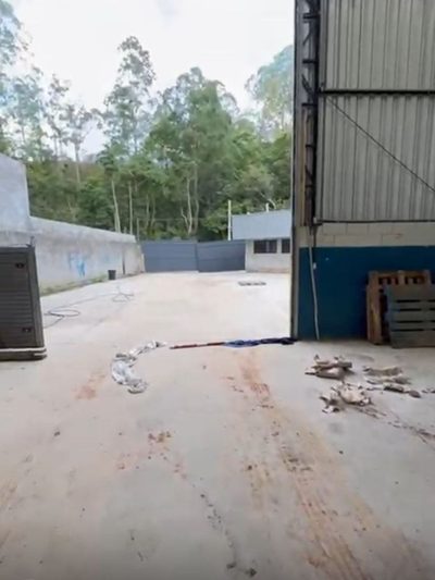 Depósito-Galpão, 650 m² - Foto 2