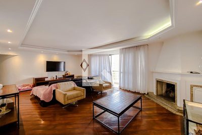 Apartamento, 3 quartos, 200 m² - Foto 2