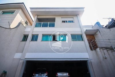 Sobrado, 4 quartos, 389 m² - Foto 1