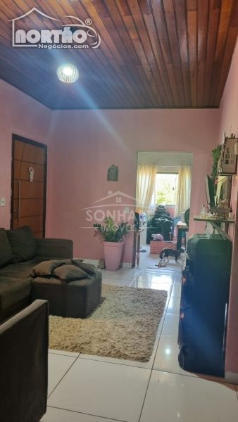 Casa, 4 quartos, 131 m² - Foto 3