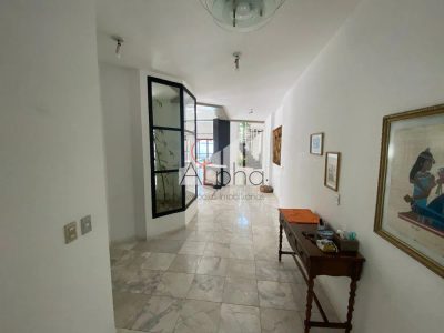 Sobrado, 5 quartos, 424 m² - Foto 1