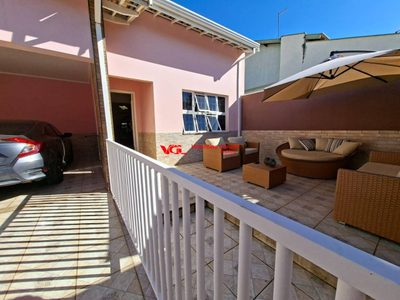 Casa, 3 quartos, 167 m² - Foto 2