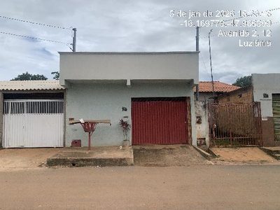 Casa, 2 quartos, 180 m² - Foto 1