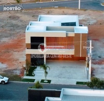 Casa, 5 quartos, 280 m² - Foto 1
