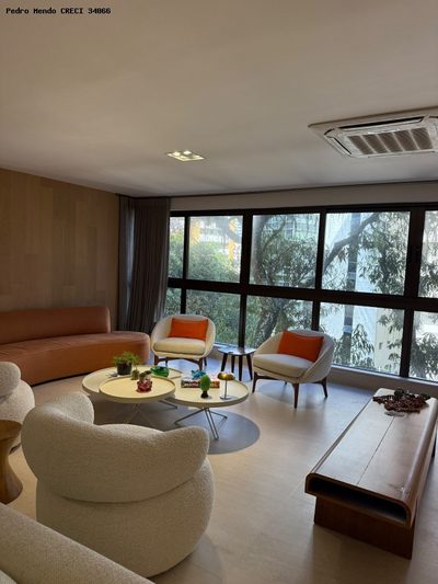 Apartamento, 3 quartos, 241 m² - Foto 3