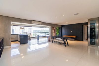Apartamento, 3 quartos, 167 m² - Foto 1