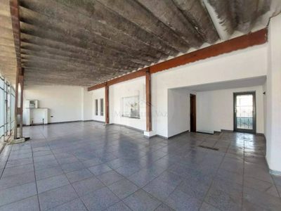 Casa, 4 quartos, 185 m² - Foto 2