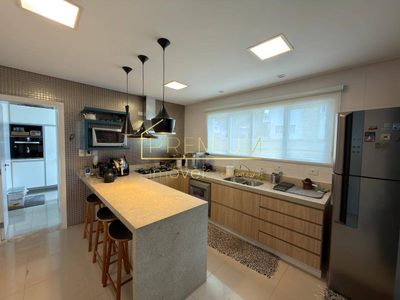 Casa, 4 quartos, 279 m² - Foto 2