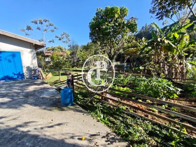 Sítio, 3 quartos, 2200 m² - Foto 3
