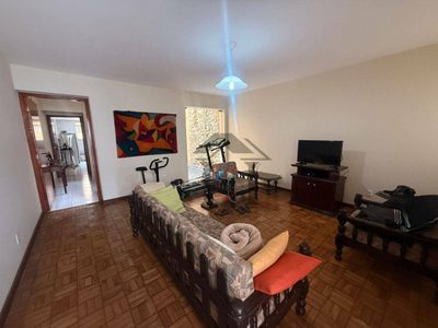 Casa, 2 quartos, 161 m² - Foto 1