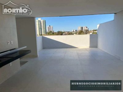 Casa, 6 quartos, 182 m² - Foto 1