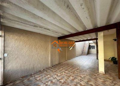 Sobrado, 3 quartos, 200 m² - Foto 2