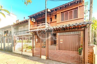 Casa, 3 quartos, 243 m² - Foto 2