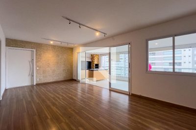 Apartamento, 3 quartos, 145 m² - Foto 1