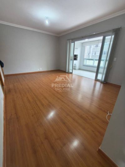 Apartamento, 3 quartos, 110 m² - Foto 2