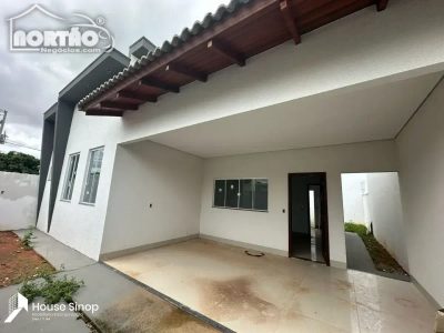 Casa, 2 quartos, 97 m² - Foto 1