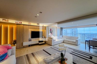 Cobertura, 3 quartos, 221 m² - Foto 2