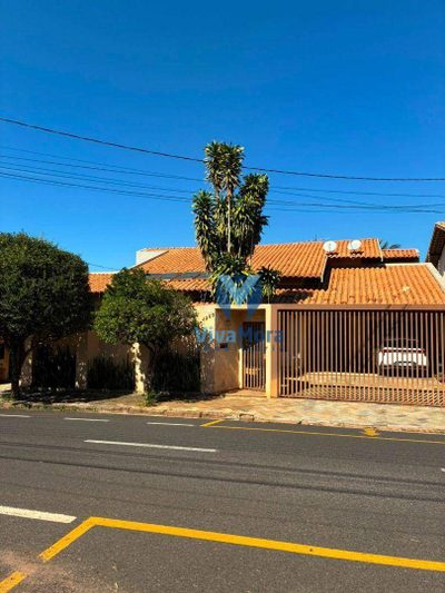 Casa, 4 quartos, 400 m² - Foto 1
