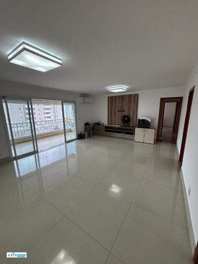Apartamento, 3 quartos, 140 m² - Foto 1
