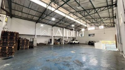 Depósito-Galpão, 1041 m² - Foto 1