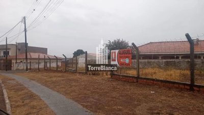 Terreno, 880 m² - Foto 1