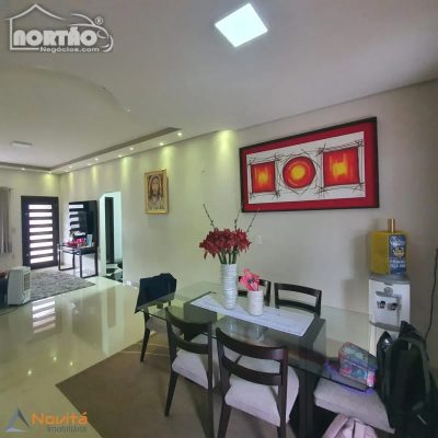 Casa, 3 quartos, 184 m² - Foto 4