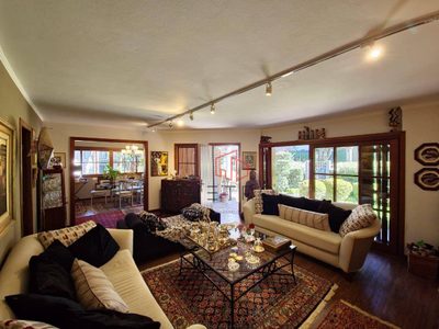 Casa, 3 quartos, 196 m² - Foto 1