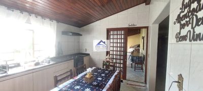 Chácara, 4 quartos, 1250 m² - Foto 1