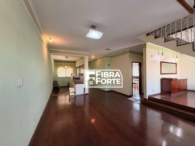 Casa, 4 quartos, 247 m² - Foto 3
