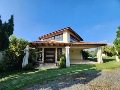 Chácara, 5 quartos, 5000 m² - Foto 1