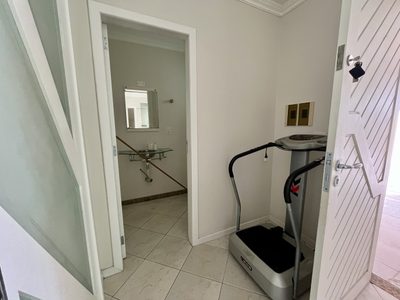 Casa, 3 quartos, 164 m² - Foto 4