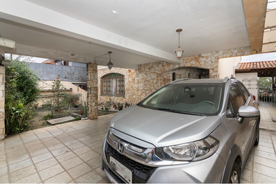 Casa, 4 quartos, 351 m² - Foto 1