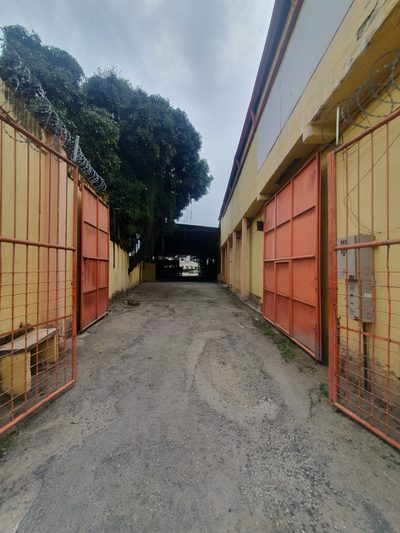Loja-Salão, 1393 m² - Foto 1