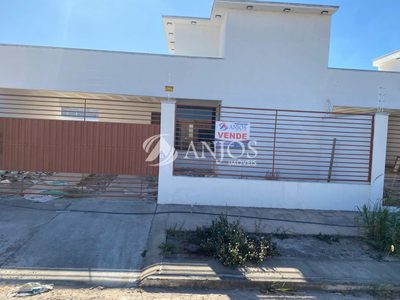 Casa, 2 quartos, 101 m² - Foto 1