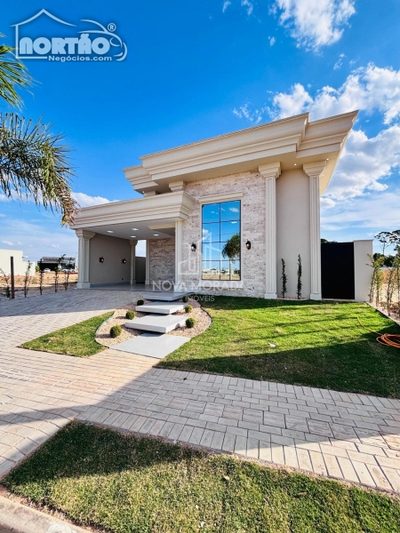 Casa, 4 quartos, 213 m² - Foto 1