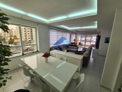 Apartamento, 3 quartos, 202 m² - Foto 1